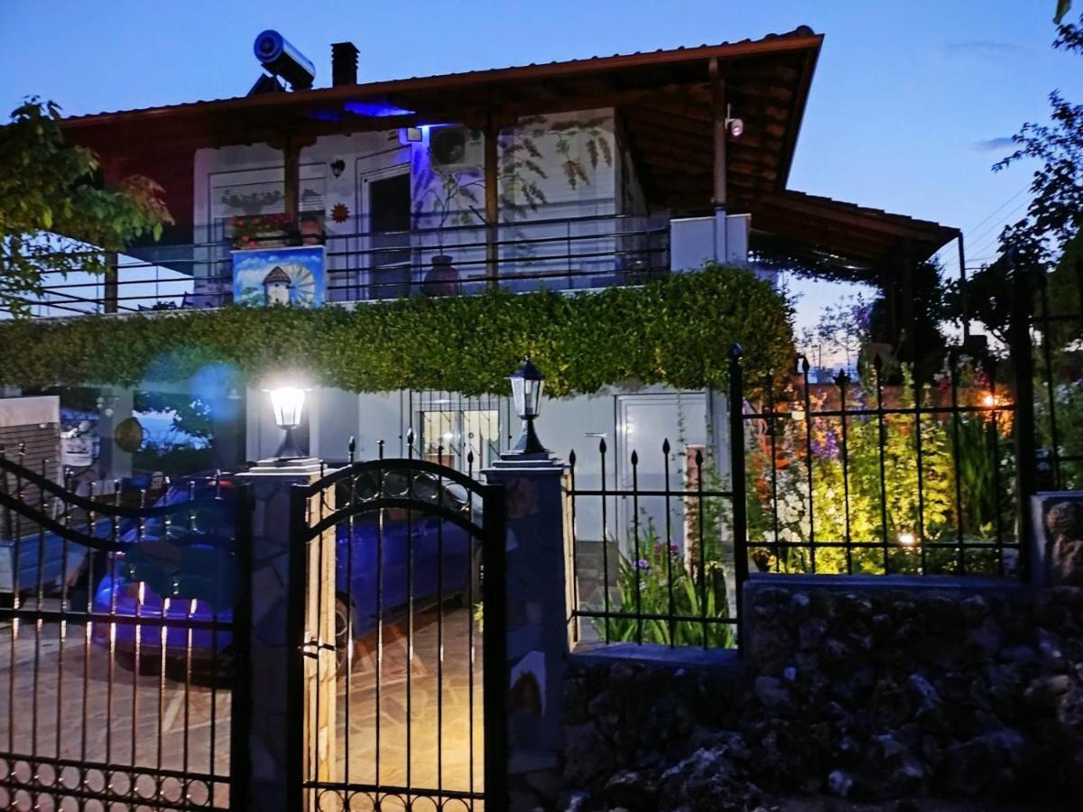 Adam'S Holiday House 2019 Karianí Exterior foto